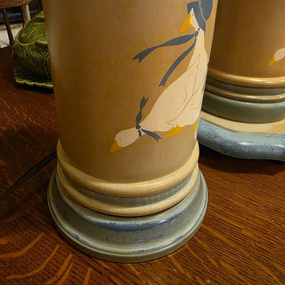 Vintage matching country goose lamp set table lamp & Floor Cottagecore